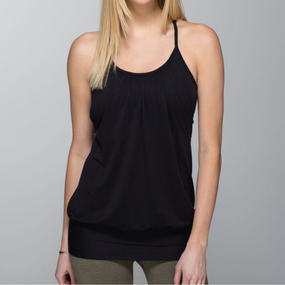 Lululemon no limit tank sz 6